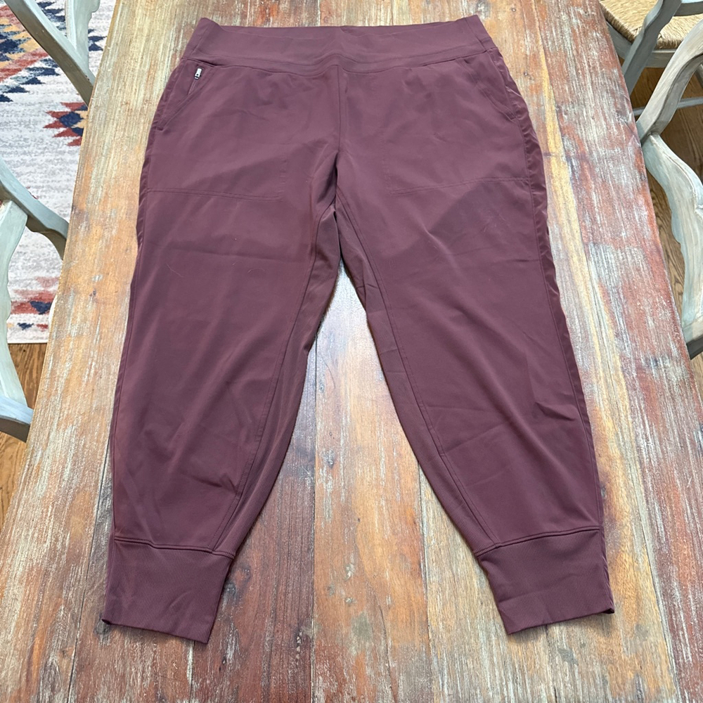 Athleta Maroon Joggers Women's Size 2X